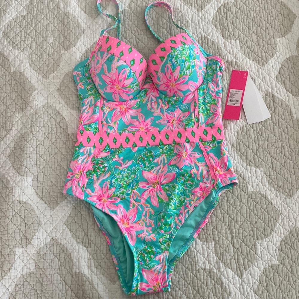 NWT Lilly Pulitzer One piece Swim Suit, 10